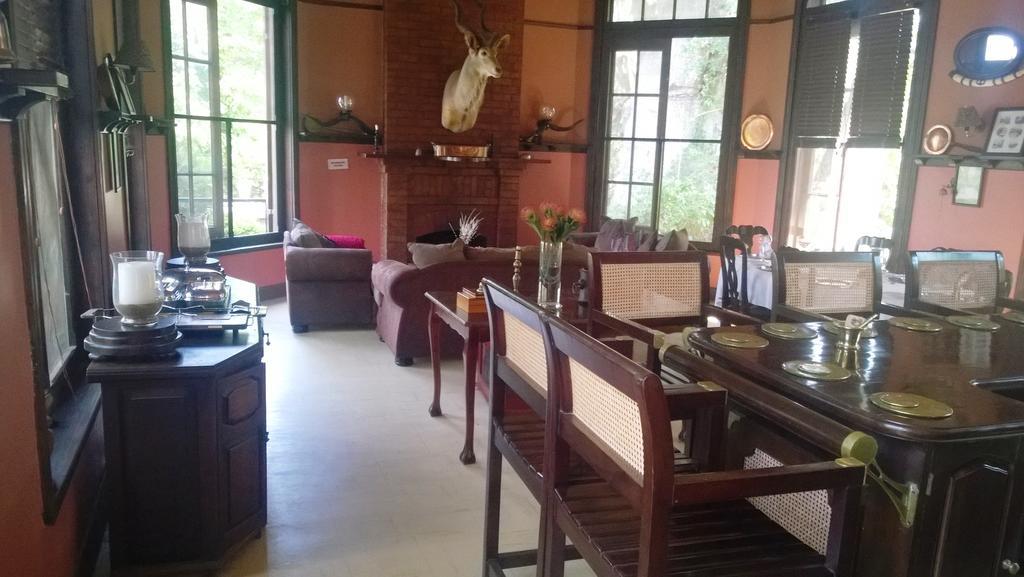 Old Mine Guesthouse Мусина Екстериор снимка